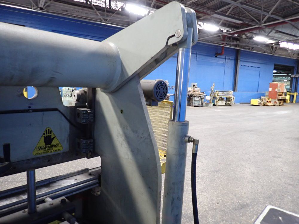 Accurpress Press Brake