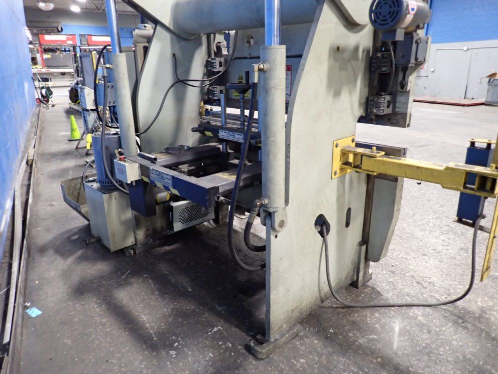 Accurpress Press Brake