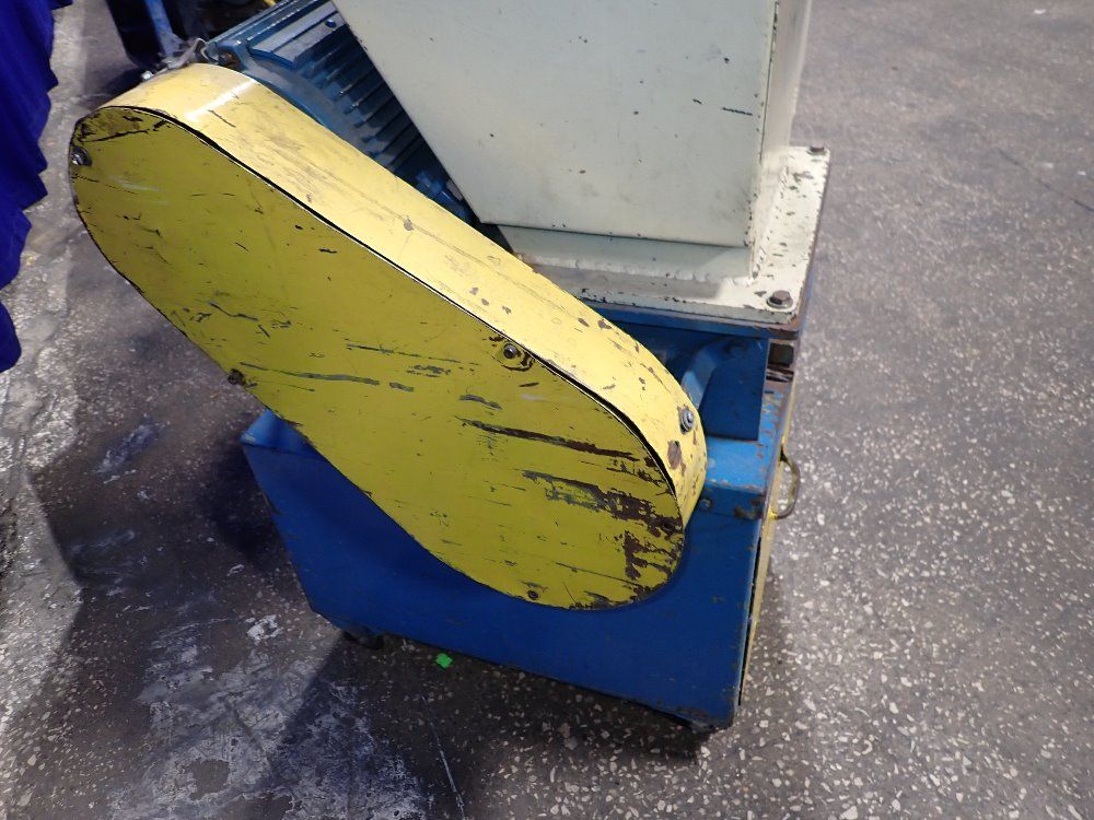  Granulator