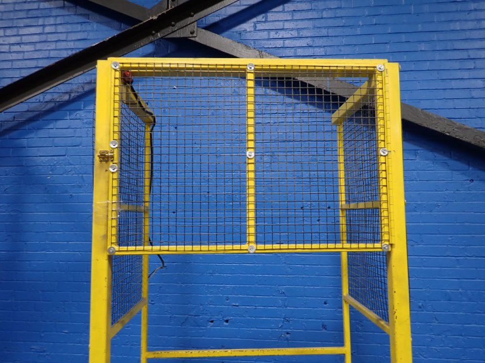  Cage