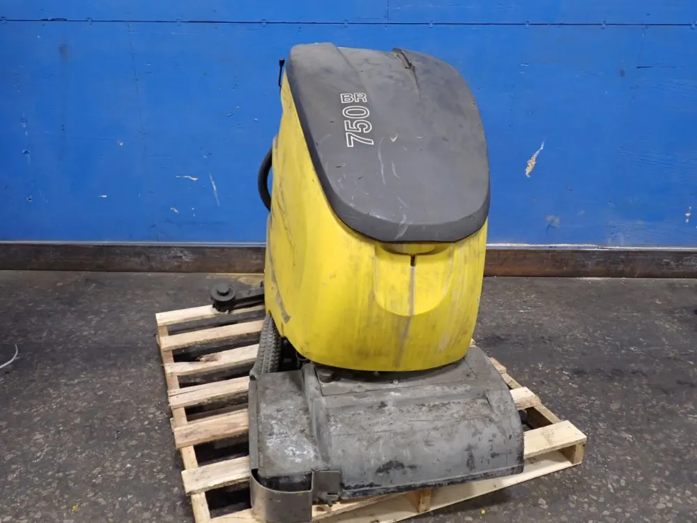 Karcher 33" Floor Scrubber - Br 750