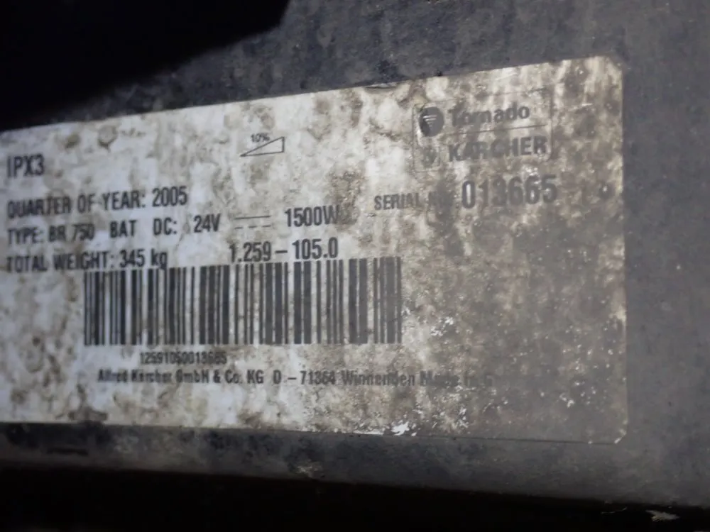 Karcher 33" Floor Scrubber - Br 750