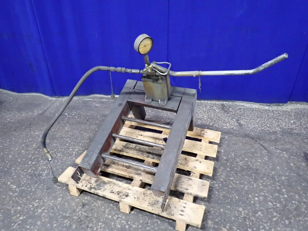 CONVEYOR