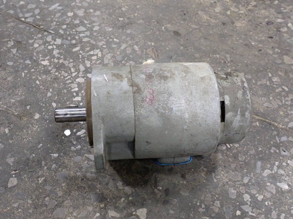 Tokimec Hydraulic Pump - Sqp101-5-5-1dd-16