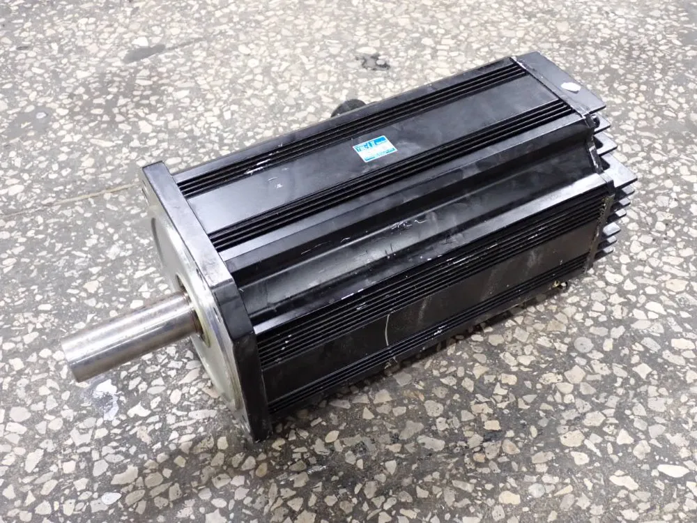 Tamagawa Seiki Co Servo Motor - Ts4920n8222e215