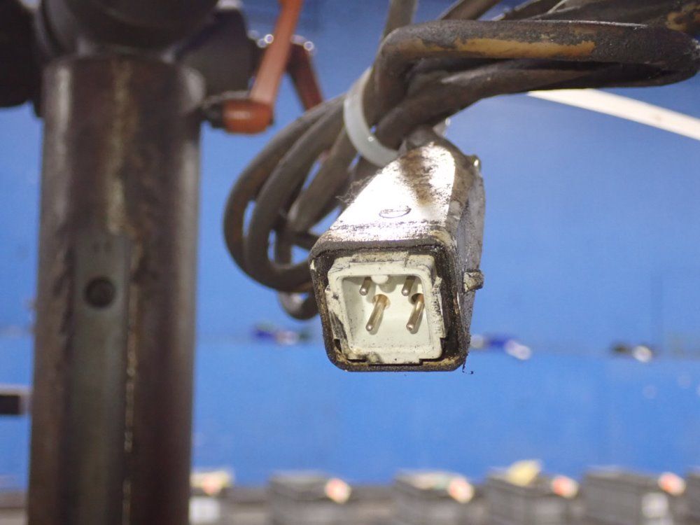 Raush Deburring Machine