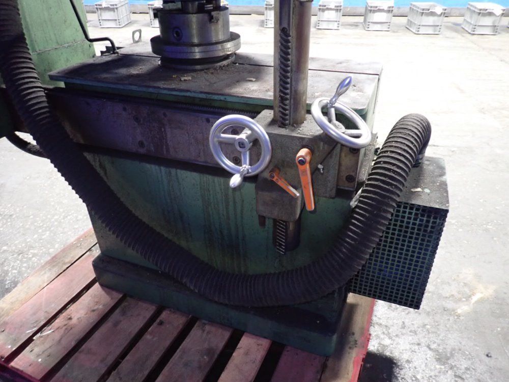 Raush Deburring Machine