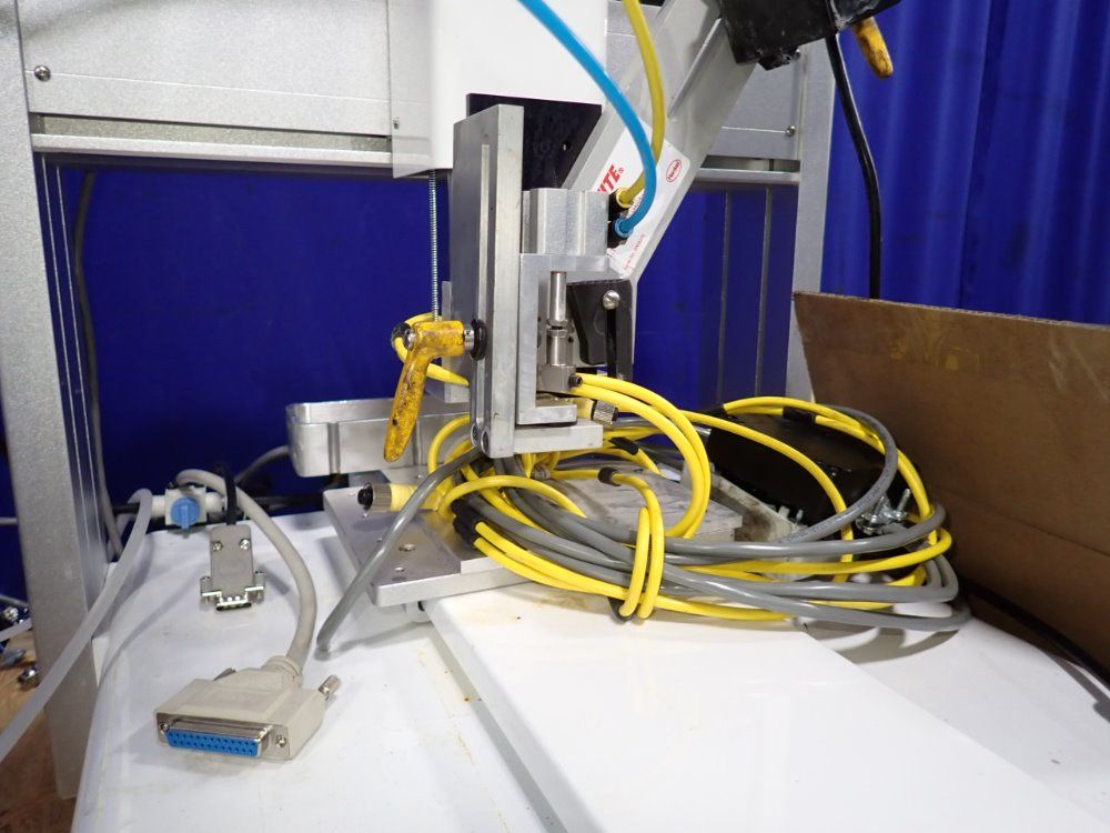 Loctite Benchtop Robot