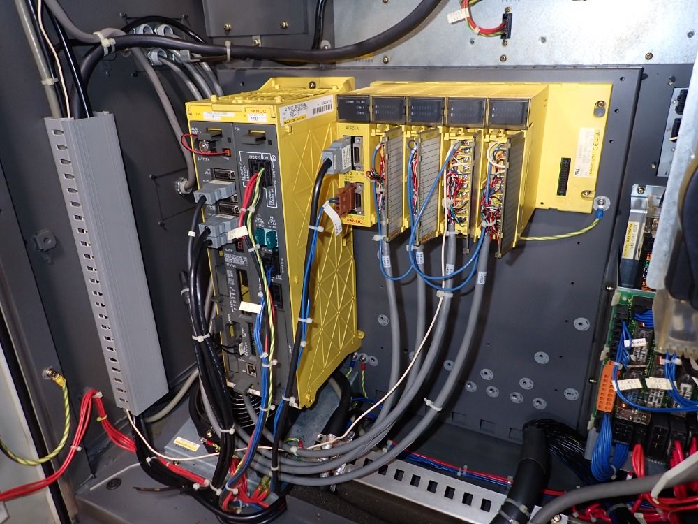 Fanuc 2004 Fanuc R2000ia165f Robot 