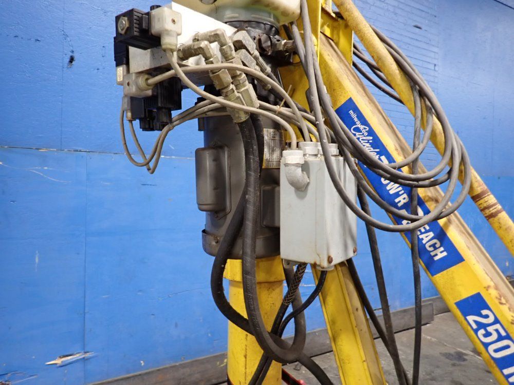 Milwork Cylinder Manipulator