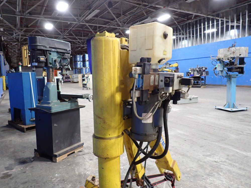 Milwork Cylinder Manipulator