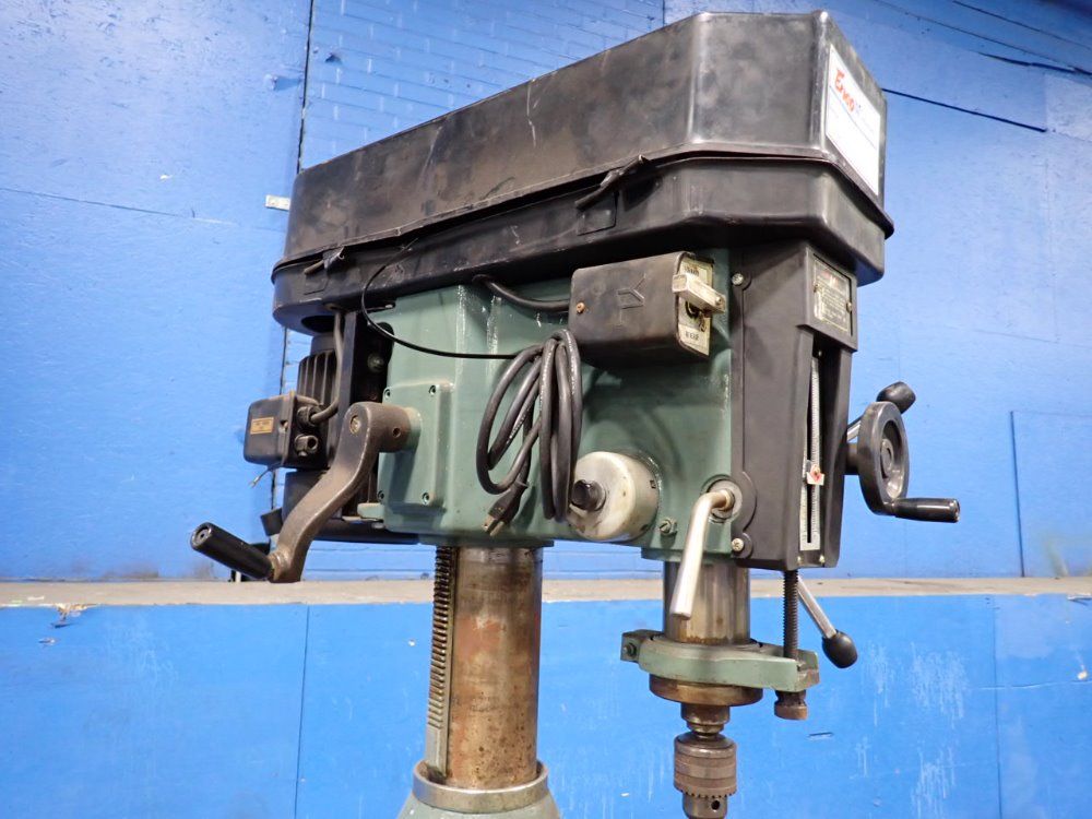 Enco 8" X 28 1/2" Rf-30 Vertical Mill - Rf-30