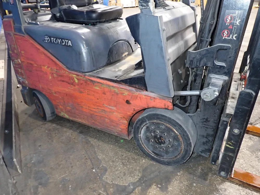 Toyota Toyota 8fgcu15 Propane Forklift