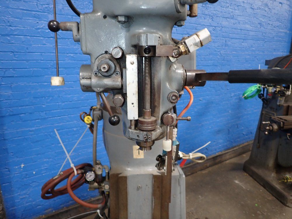 Bridgeport Bridgeport 40397 Vertical Mill