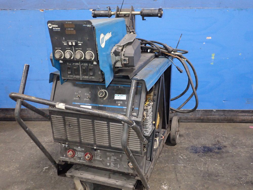 Miller Miller Deltaweld 652 Welder