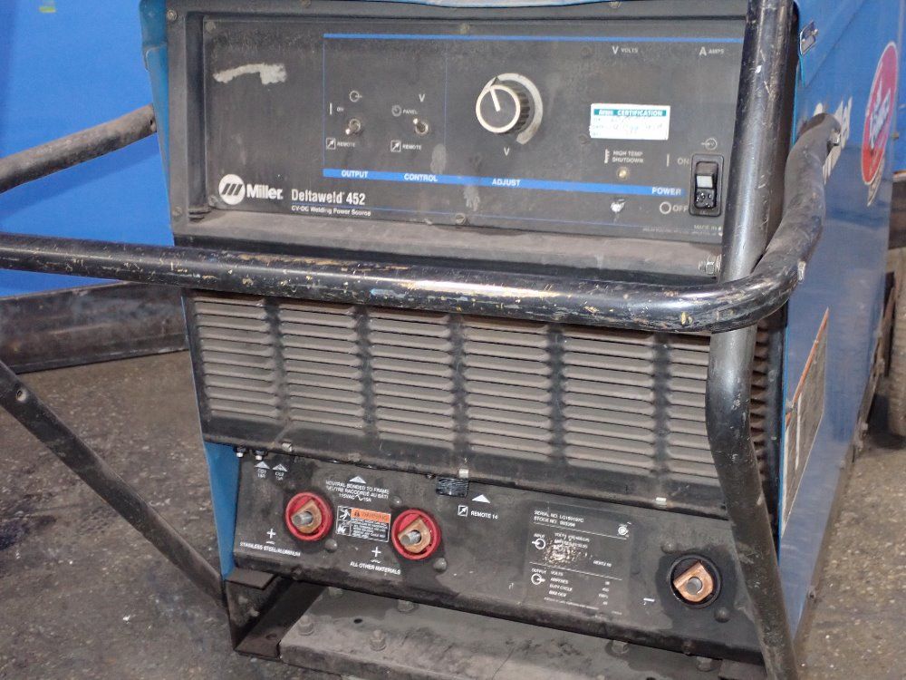 Miller Miller Deltaweld 452 Welder