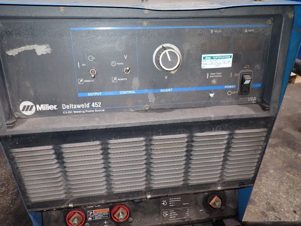 Miller Miller Deltaweld 452 Welder