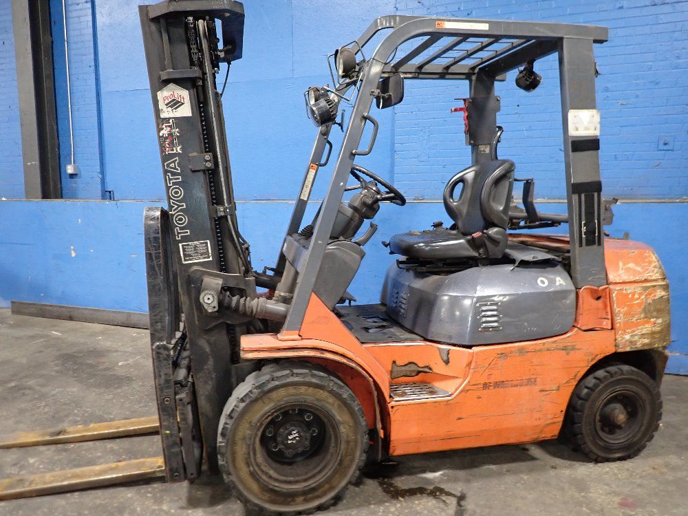 Toyota Toyota 7fgu25 Propane Forklift