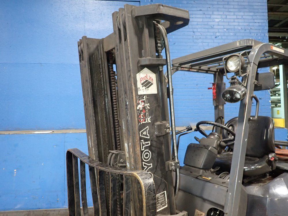 Toyota Toyota 7fgu25 Propane Forklift