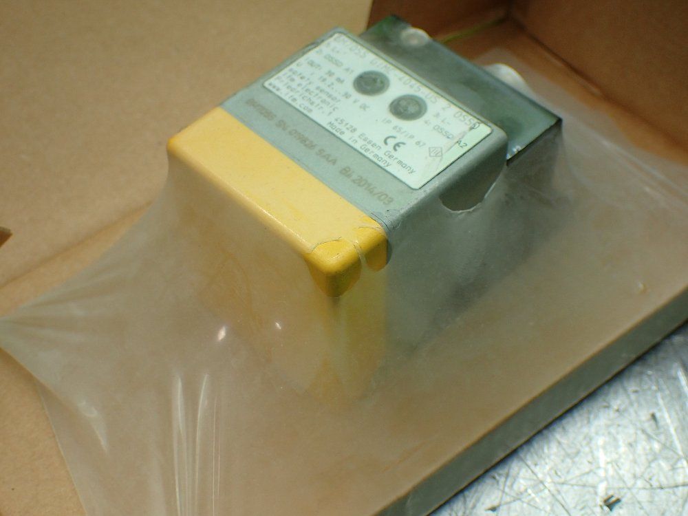 Ifm Fail Safe Inductive Proximity Sensor. - Gm705s