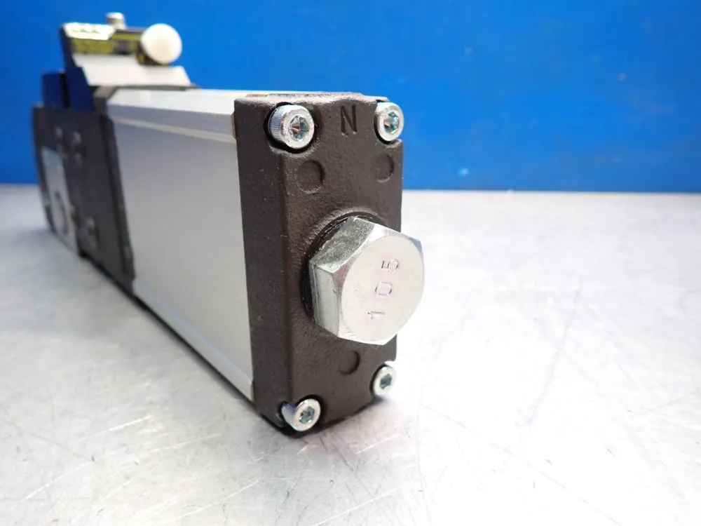 Smc Slim Line Clamp - Ckz2n50-105rt