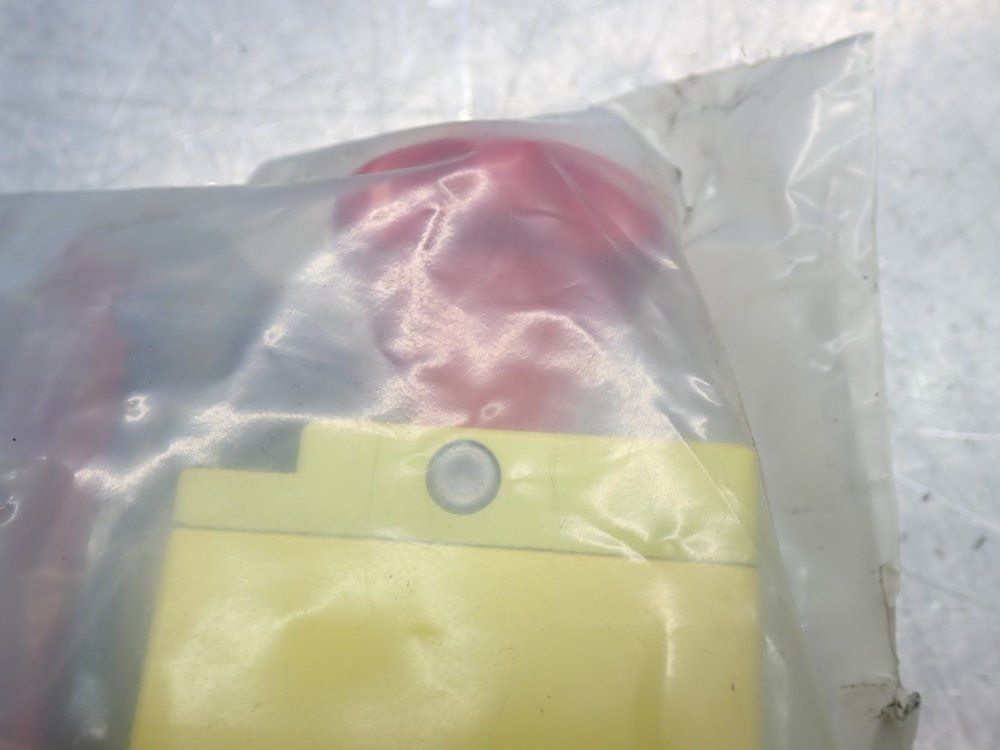 Numatics Sol-start Quick Exhaust Lockout Valve - Vt42n08ay