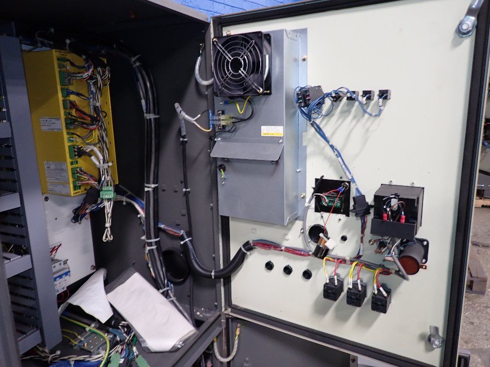 Fanuc Robotics 2010 Fanuc R30ia Robot Controller