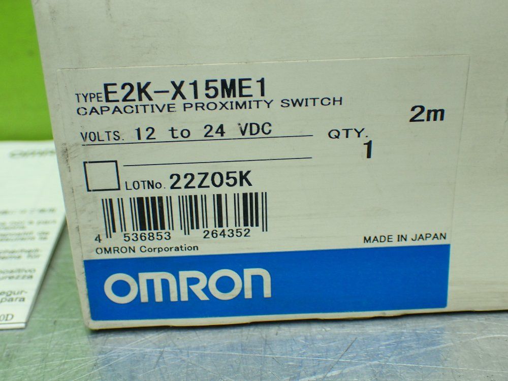 Omron Cylindrical Capacitive Proximity Sensor - E2k-x15me1