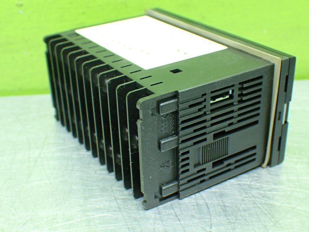 Rkc Instruments Pg500 Digital Panel Mount Indicator - A4*2-n-n1-hlnn/y