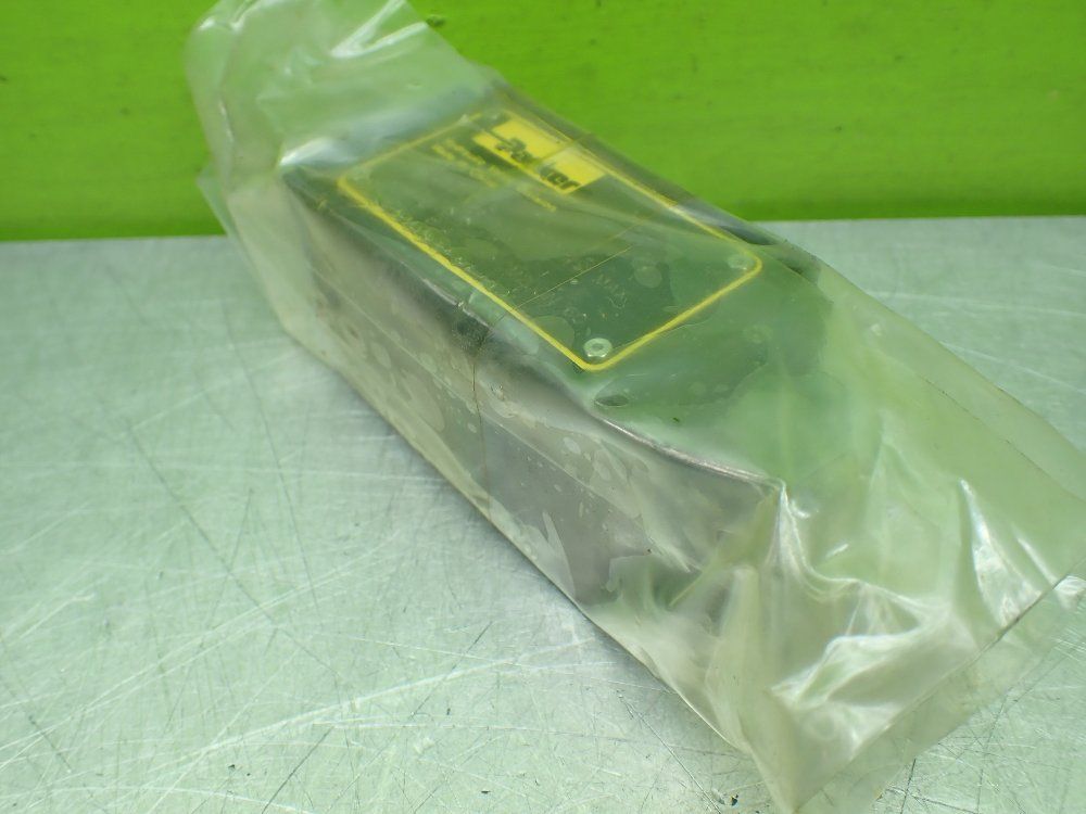 Parker Hydrualic Pilot Operated Check Sandwich Valve