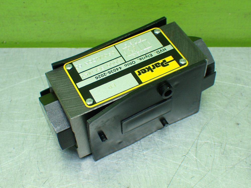 Parker Hydrualic Pilot Operated Check Sandwich Valve No Box