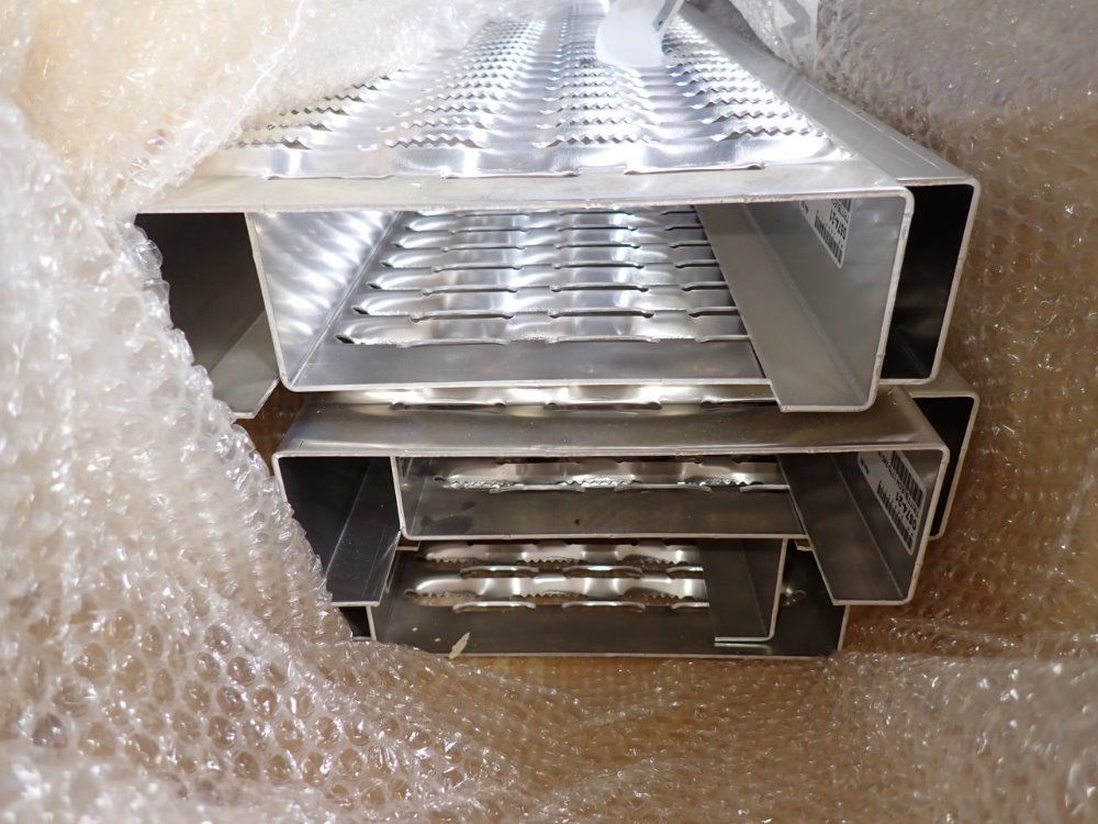  Metal Steps
