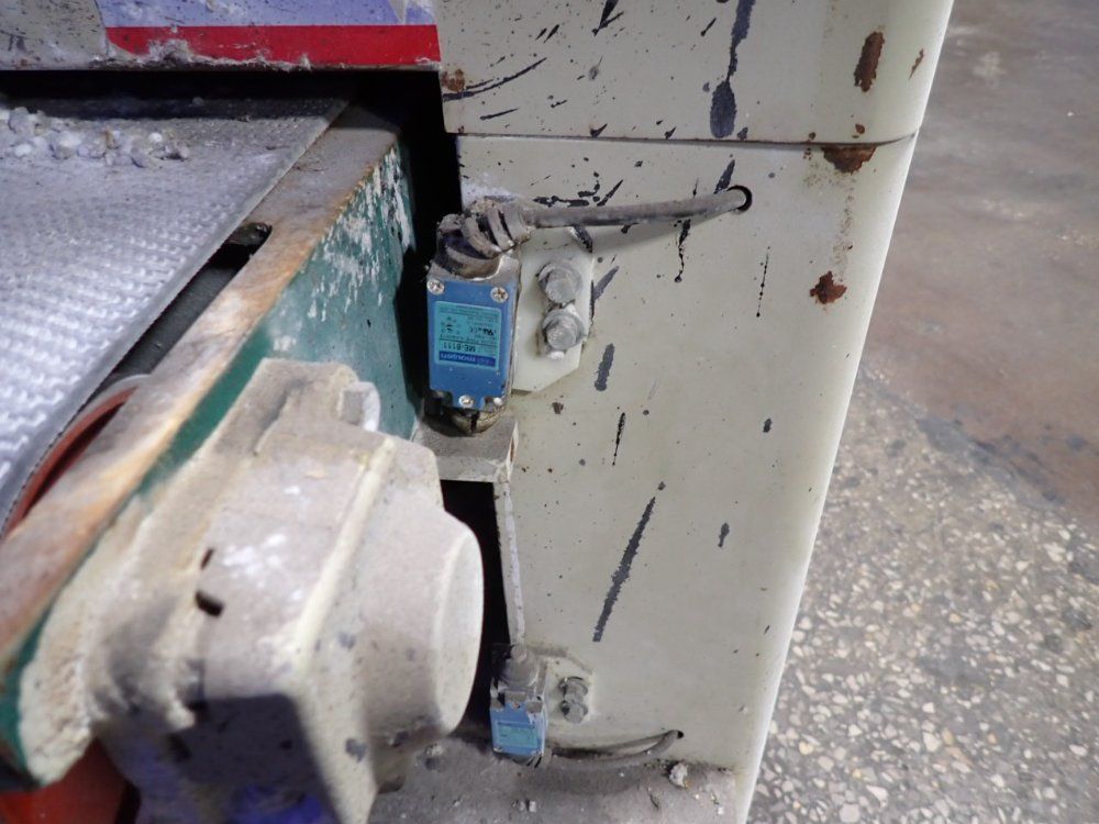 Grizzly Industrial 2008 Grizzly H2933 Belt Sander