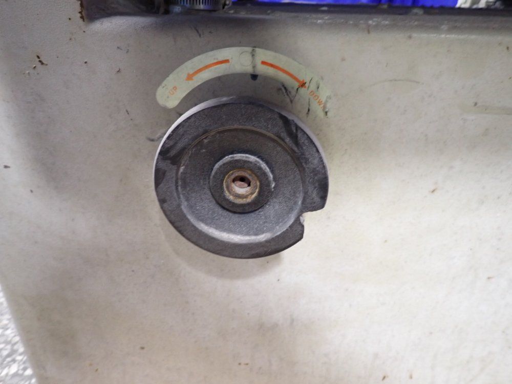 Grizzly Industrial 2008 Grizzly H2933 Belt Sander