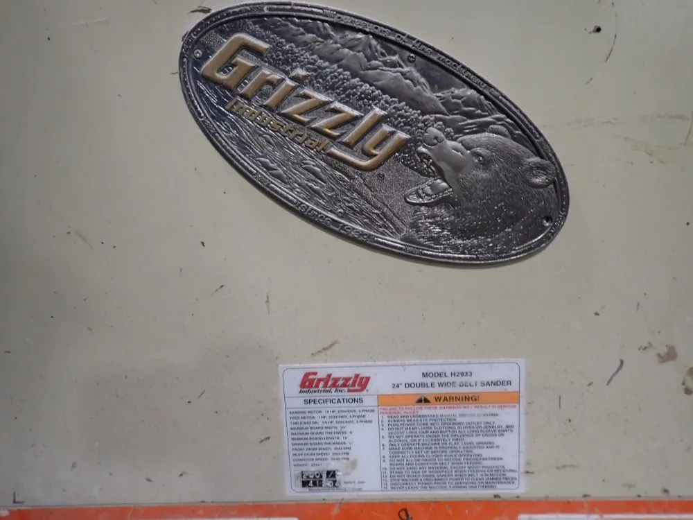Grizzly Industrial 2008 Grizzly H2933 Belt Sander