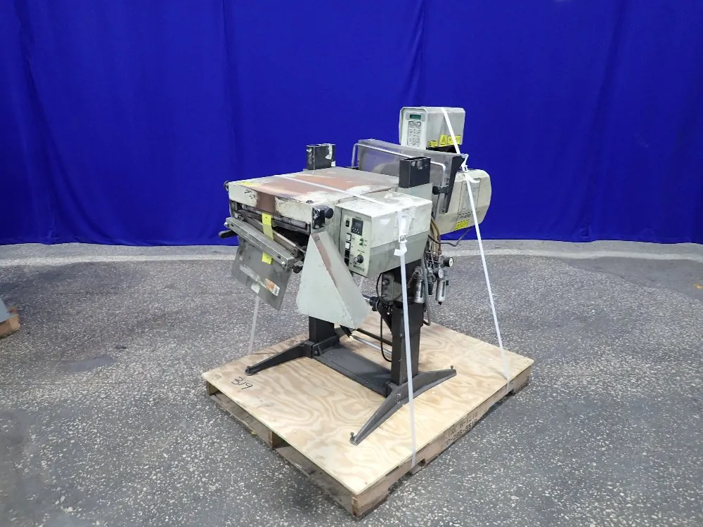 Automated Packaging Systems Automated Packaging Systems Pi4000 Automatic Bagger