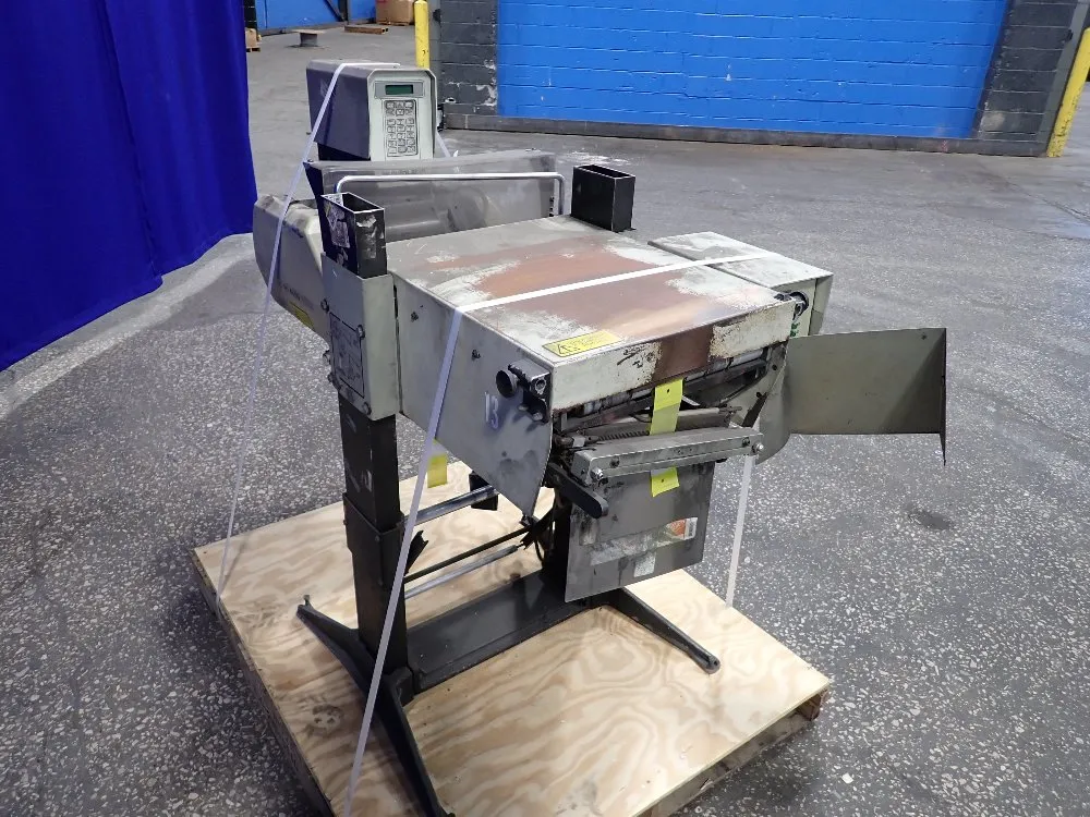 Automated Packaging Systems Automated Packaging Systems Pi4000 Automatic Bagger