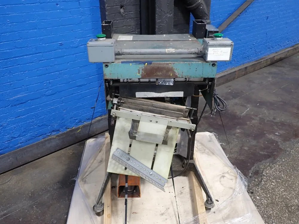 16" Automatic Bagger