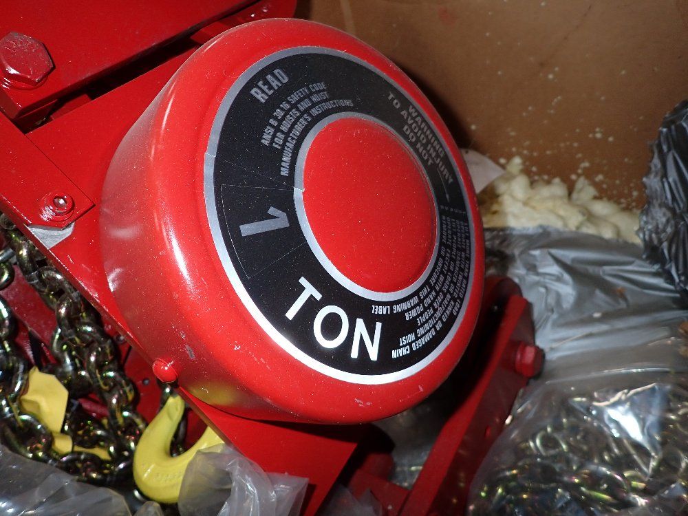 Chester Chain Trolley Hoist