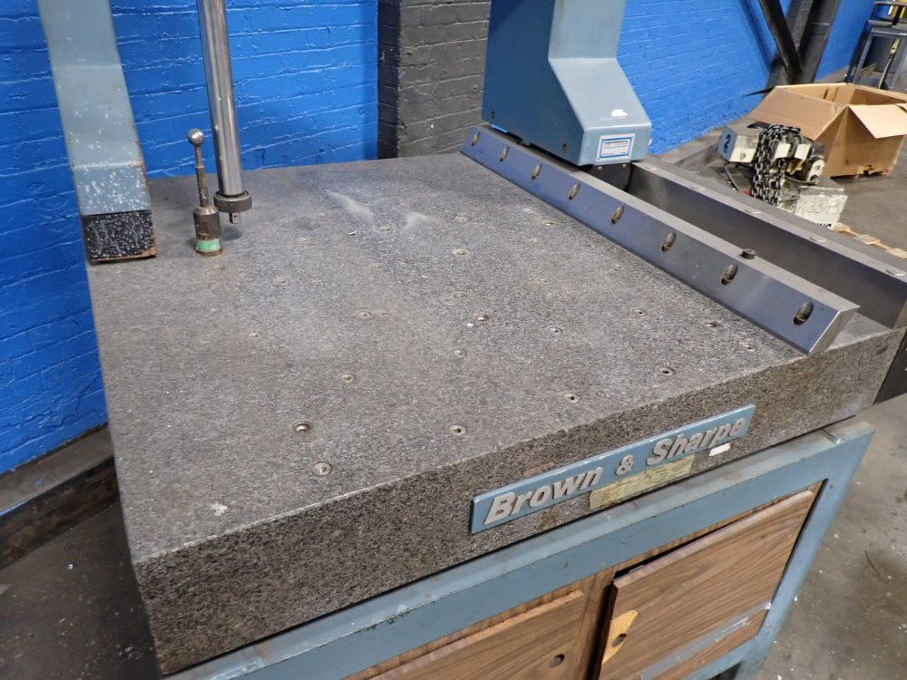 Brown  Sharpe Measuring Machine