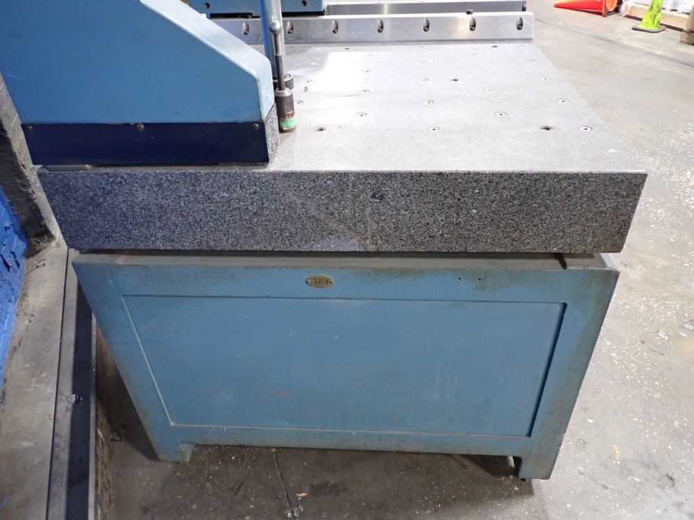 Brown  Sharpe Measuring Machine