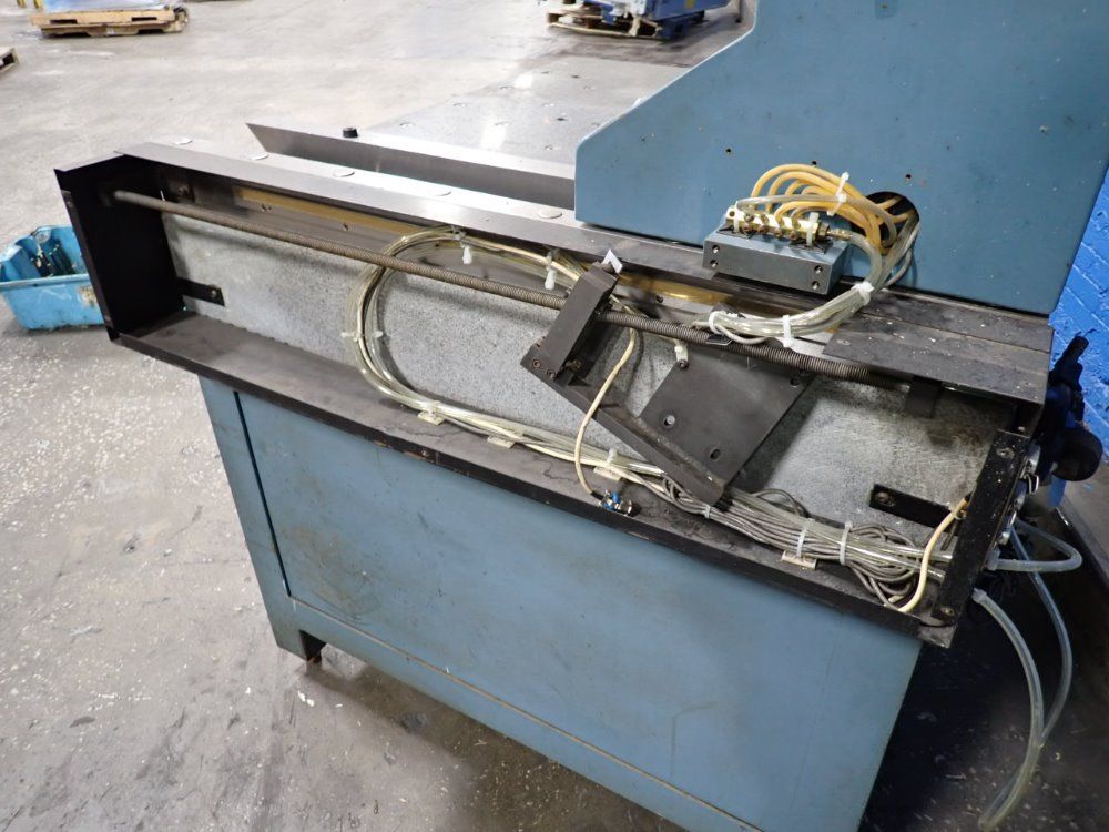 Brown  Sharpe Measuring Machine