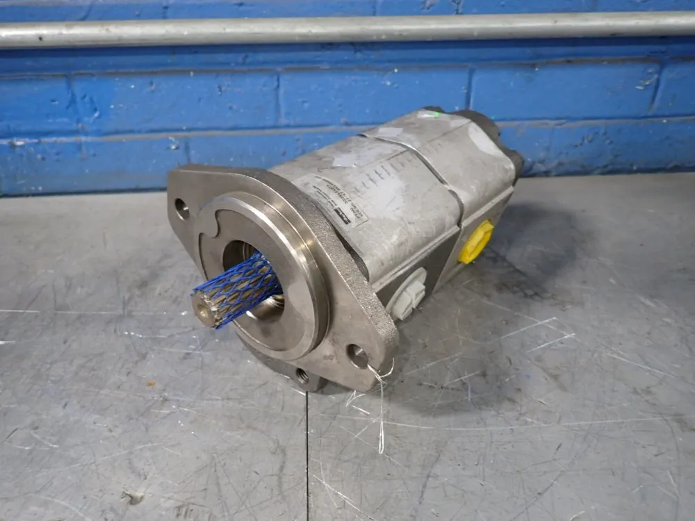 Parker Hydraulic Pump - 3339121273
