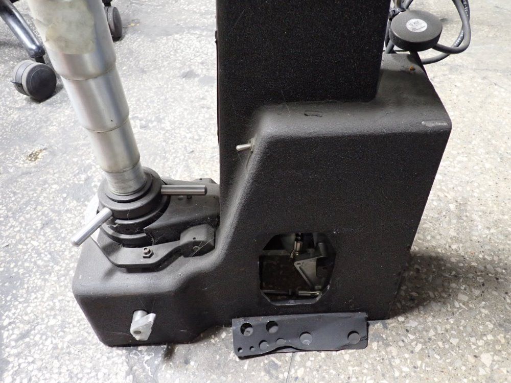 Rockwell Hardness Tester