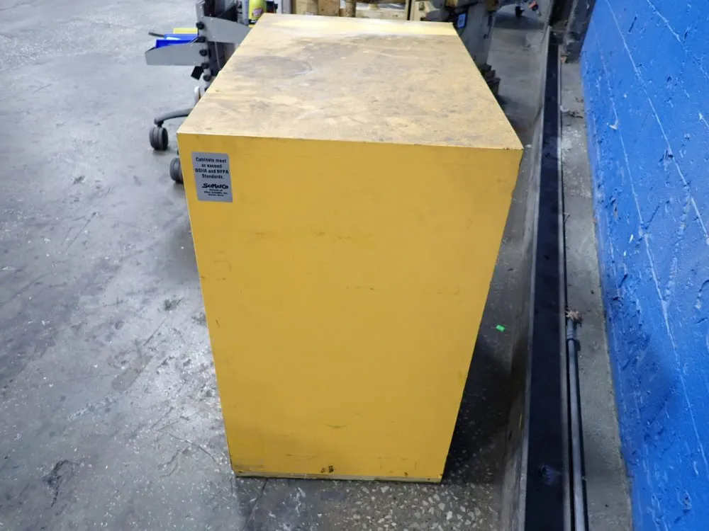 Scimatco Flammable Cabinet