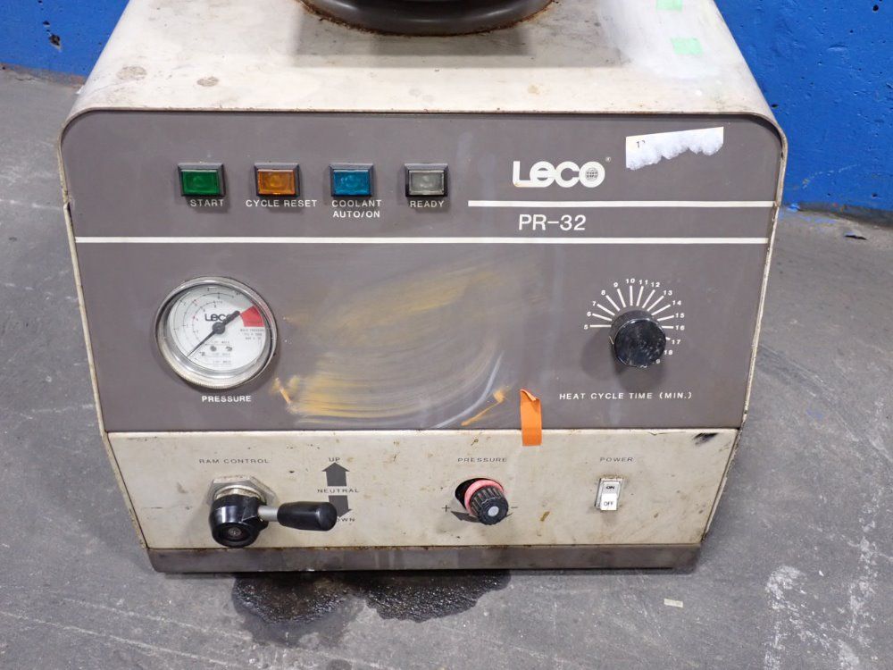 Leco Mounting Press - 805-600