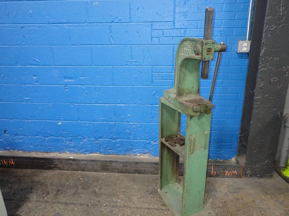 Dake 7" Throat Arbor Press - 1