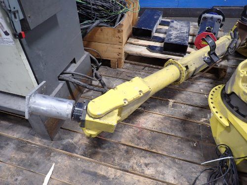 Fanuc  2007 Fanuc M710ic20l Robot System