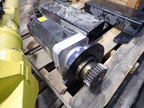 Fanuc  2007 Fanuc M710ic20l Robot System