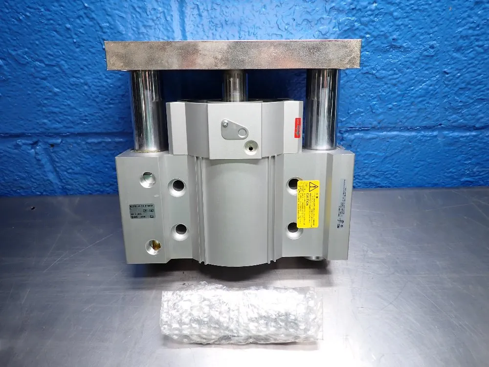 Smc Pneumatic Cylinder - Mlgpm100-50-b-m9bwl